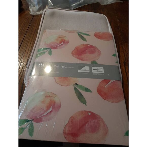 New Wocadi 5-in-1 Peach Orange Green MacBook Pro 15 Sleeve Protection Kit - Picture 1 of 6